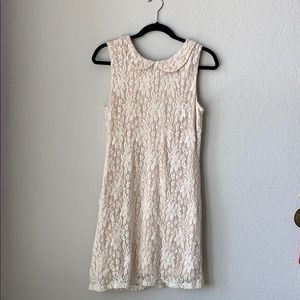 VINTAGE collared lace dress piece